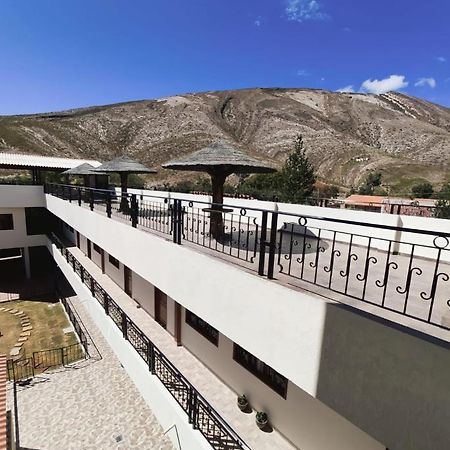 Hostal Dinosaurio Torotoro المظهر الخارجي الصورة