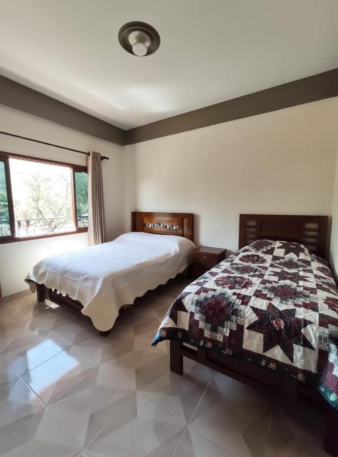 Hostal Dinosaurio Torotoro المظهر الخارجي الصورة
