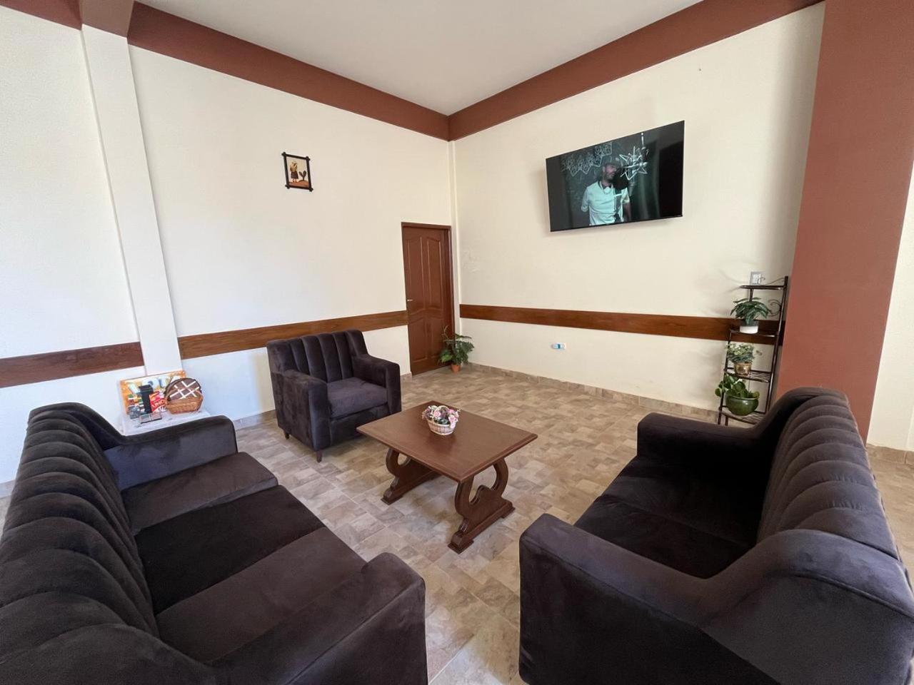 Hostal Dinosaurio Torotoro المظهر الخارجي الصورة